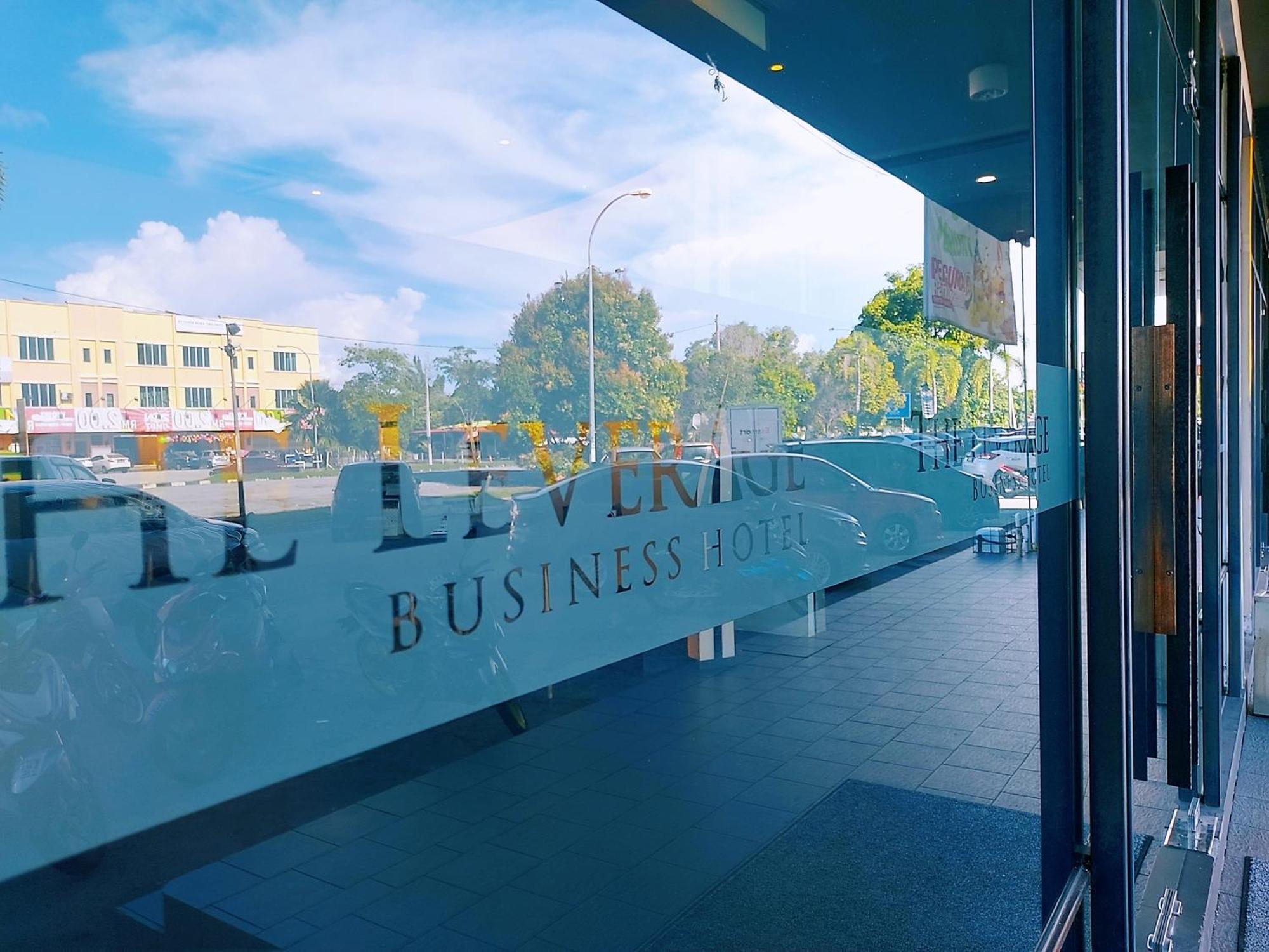 The Leverage Business Hotel - Bandar Baru Mergong Алор-Стар Екстер'єр фото