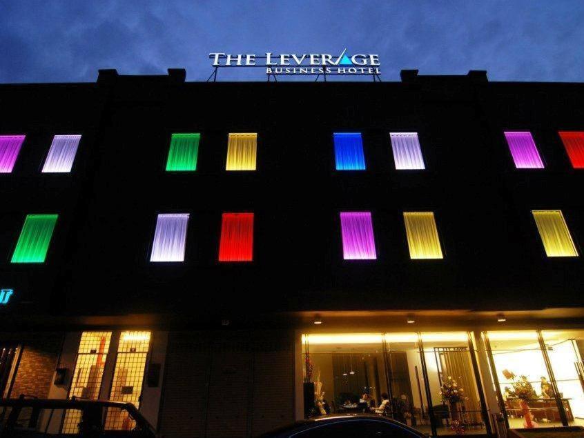 The Leverage Business Hotel - Bandar Baru Mergong Алор-Стар Екстер'єр фото